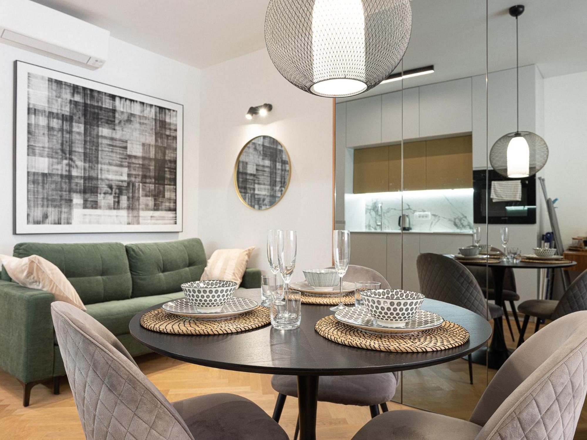 Ju3 Apartments Ljubljana Kültér fotó